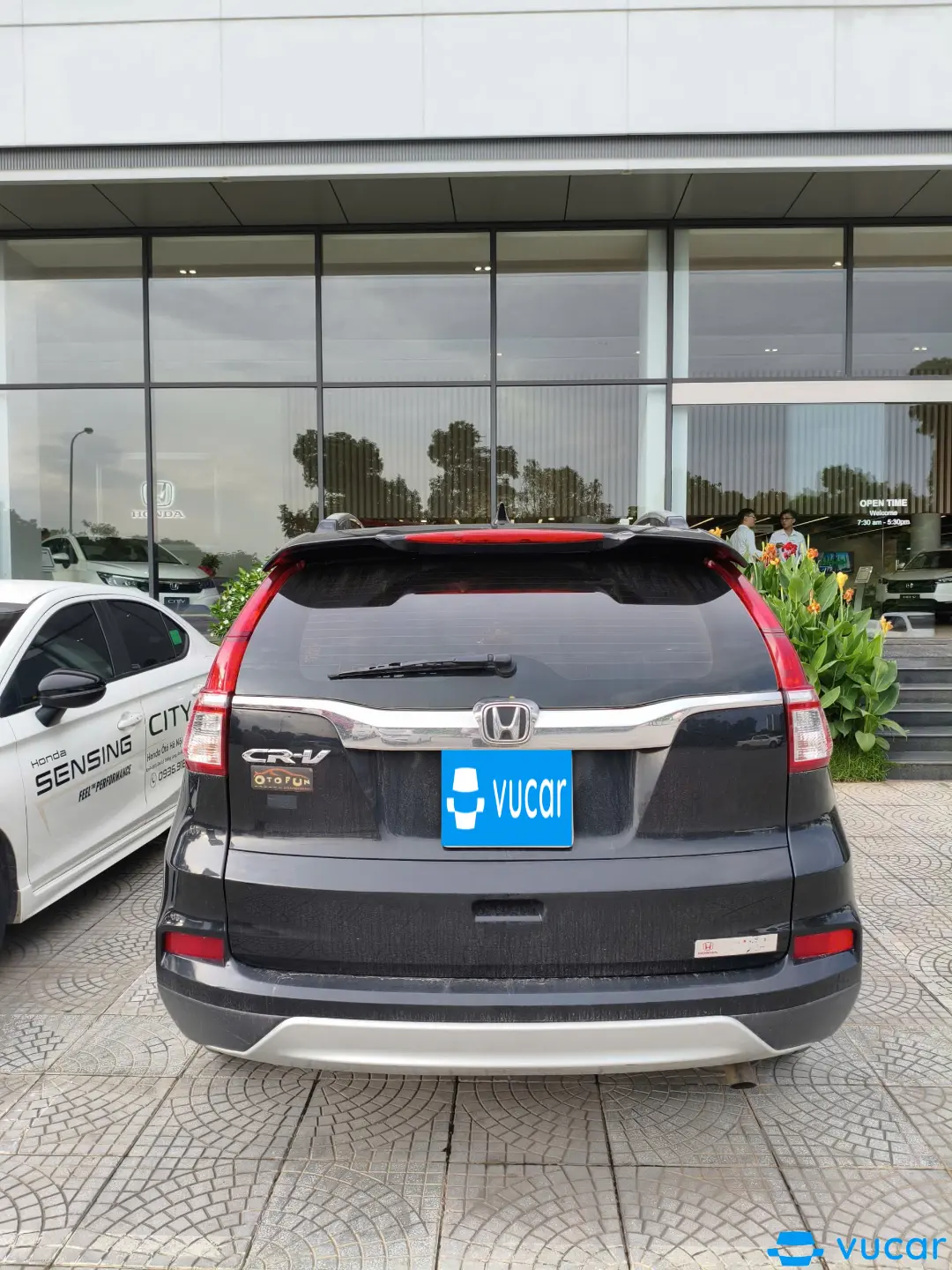 Honda CRV 2.0 AT 2015 - Ngoại thất 1