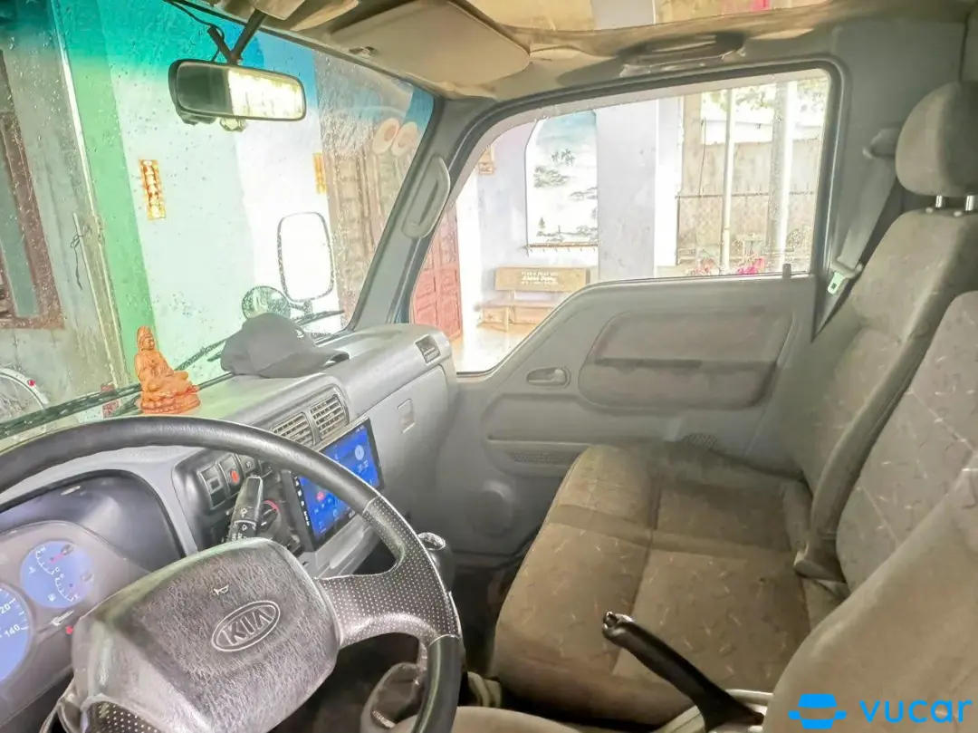 Kia k165 đời 2017 - Nội thất 3