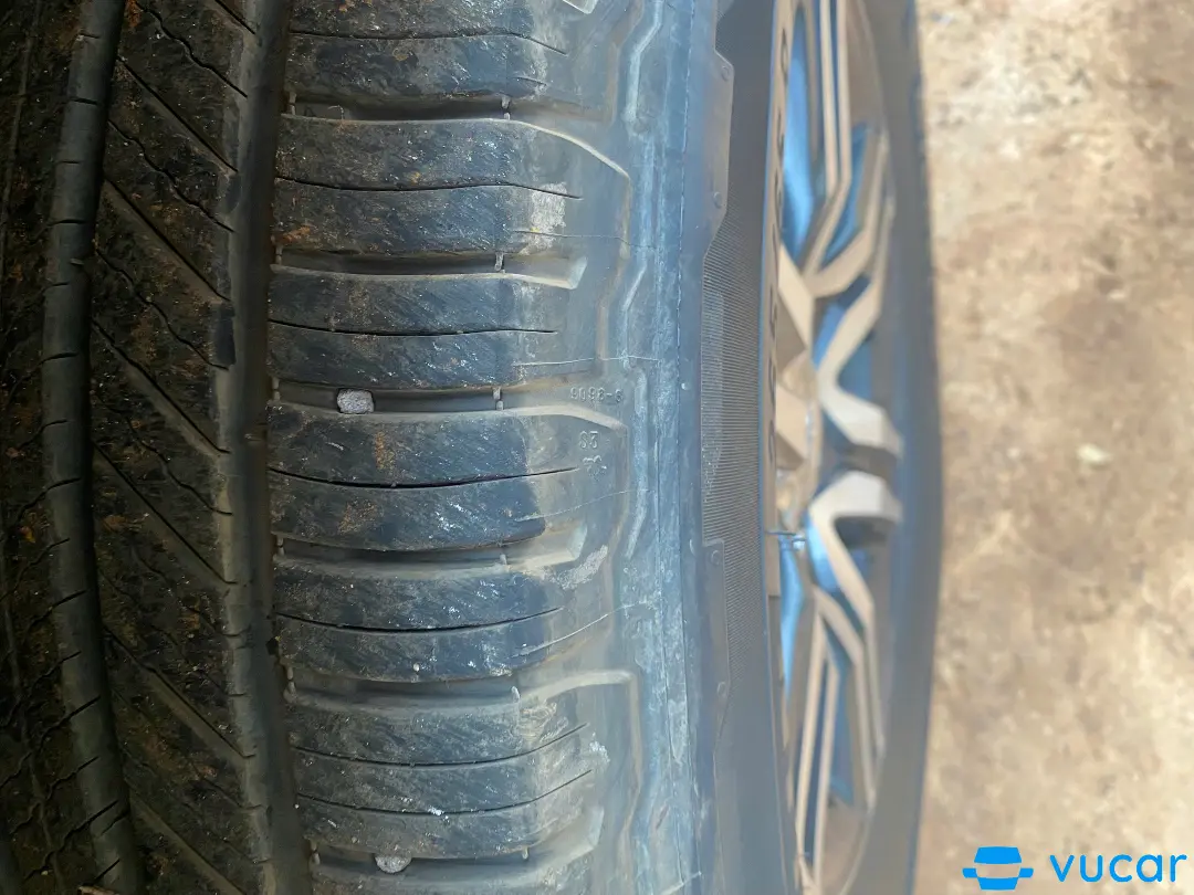 Toyota Fortuner 2.4L 4x2 AT 2022 - Ngoại thất 4