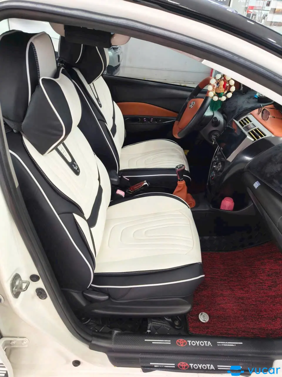 Toyota Vios  2011 - Nội thất 11