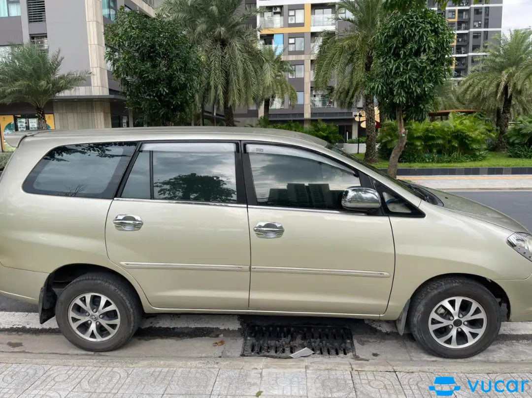 Toyota Innova 2007  - Ngoại thất 3
