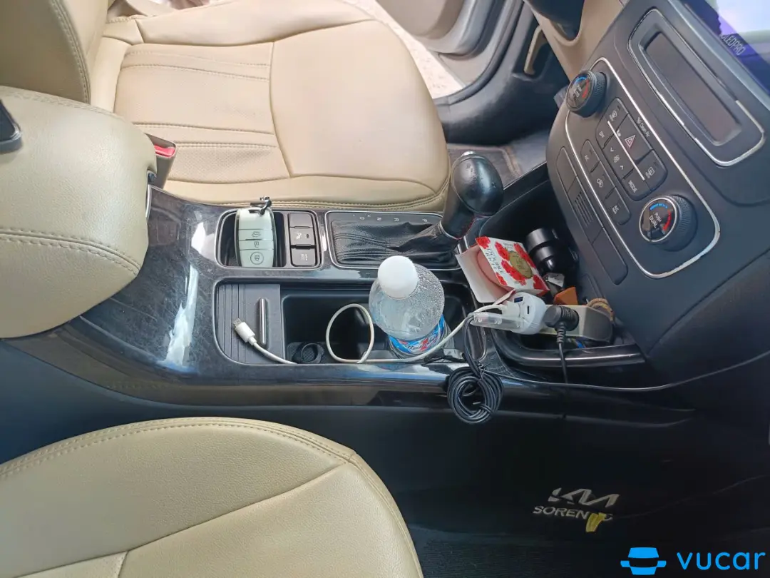 Kia Sorento GATH 2016 - Nội thất 3