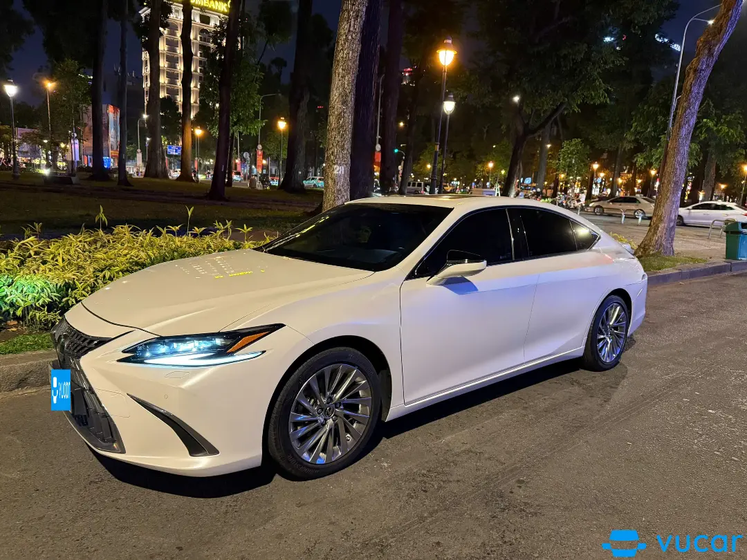 Ảnh xe Lexus ES 300h 2023  - ảnh 6