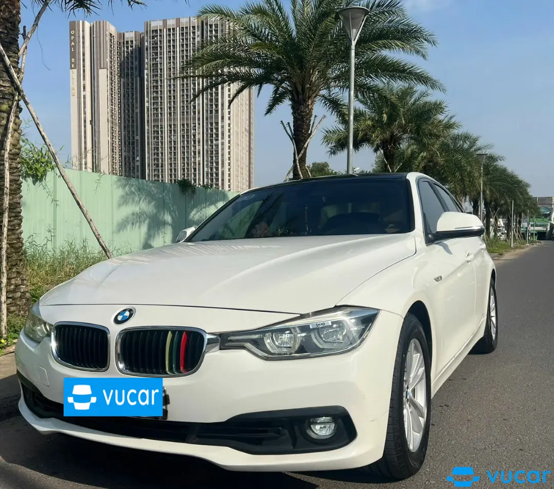 Ảnh xe BMW 320i 2016