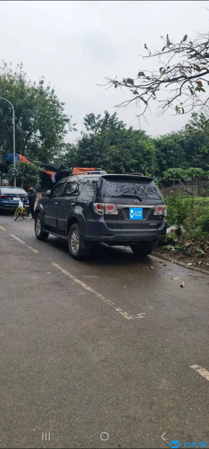 Toyota Fortuner 2015 2.7V 4x2 AT - Ngoại thất 2