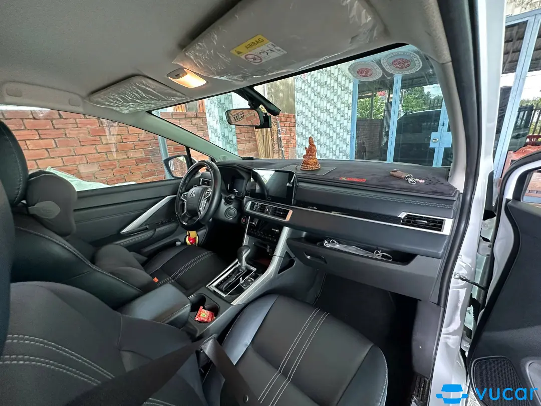 Mitsubishi Xpander Cross 1.5 AT 2023 - Nội thất 3