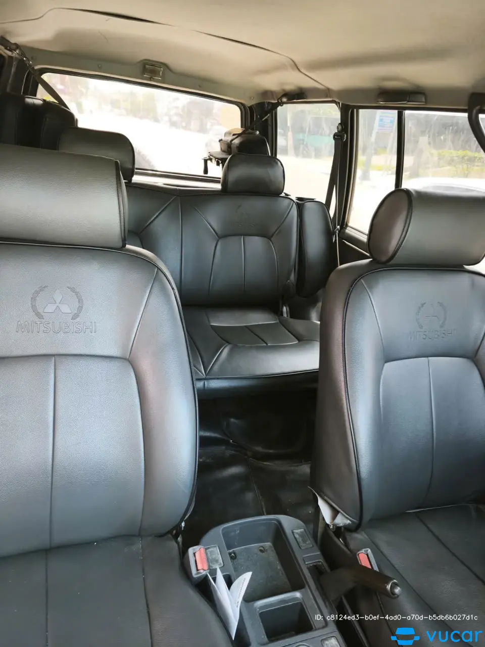 Mitsubishi Pajero 2.4 2001 - Nội thất 7