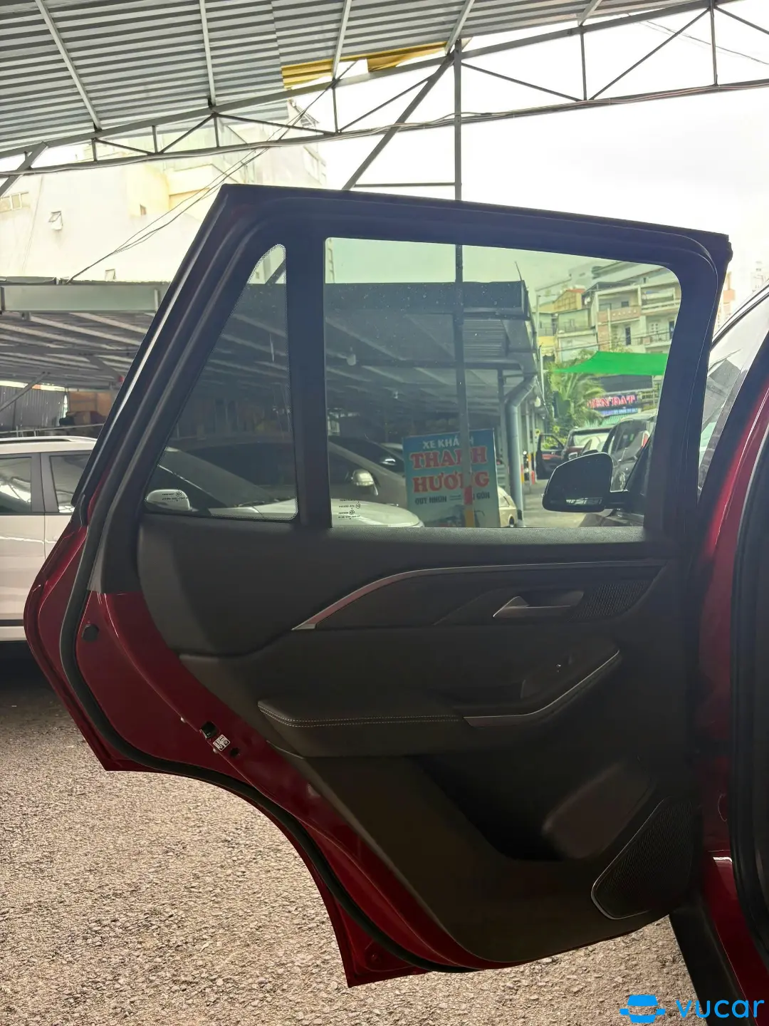 VinFast Lux sa 2.0 Plus 2.0 AT 2021 - Nội thất 4