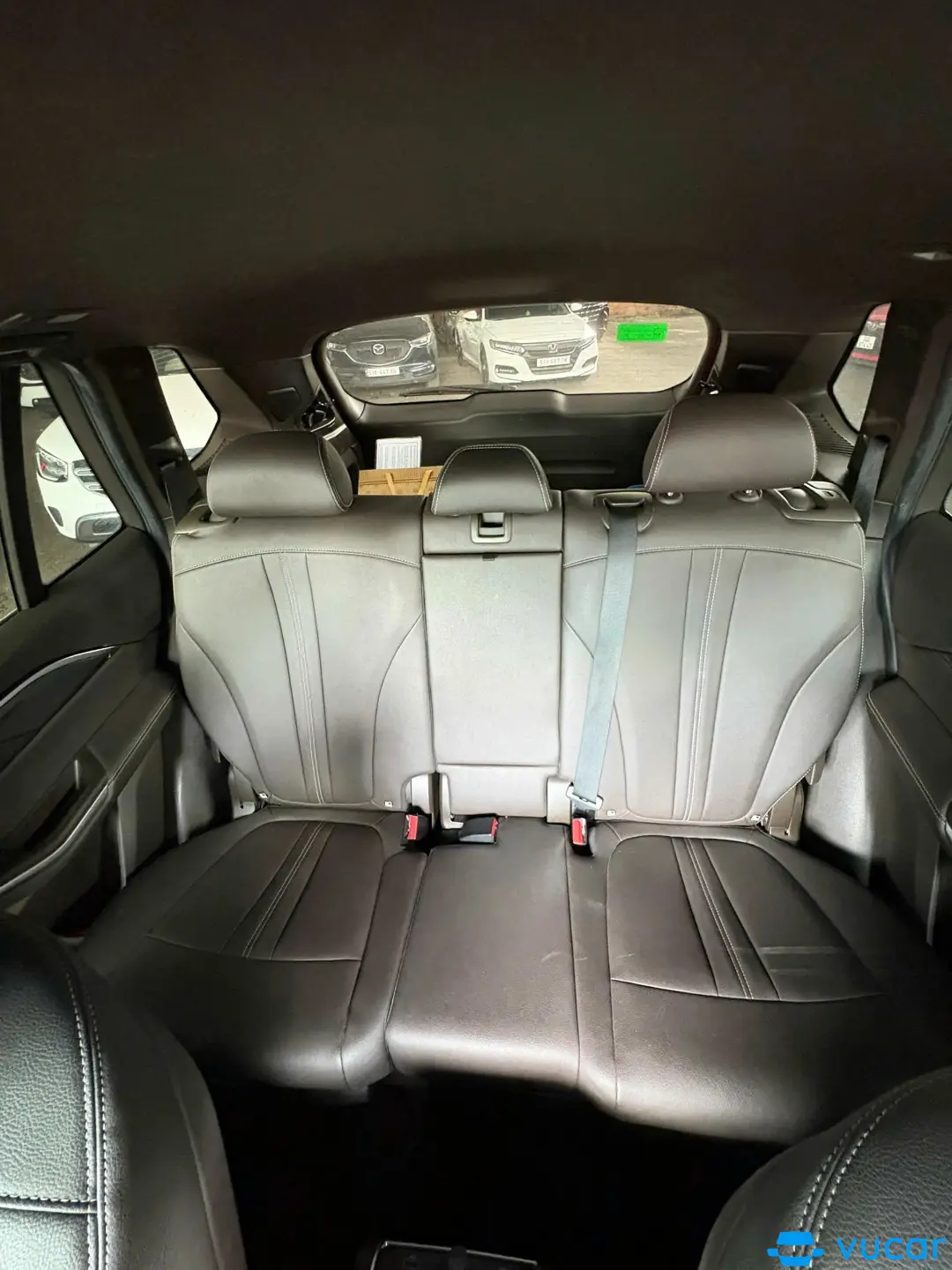VinFast Lux sa 2.0 Plus 2.0 AT 2021 - Nội thất 13