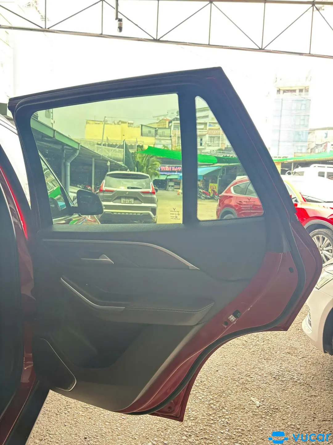 VinFast Lux sa 2.0 Plus 2.0 AT 2021 - Nội thất 7