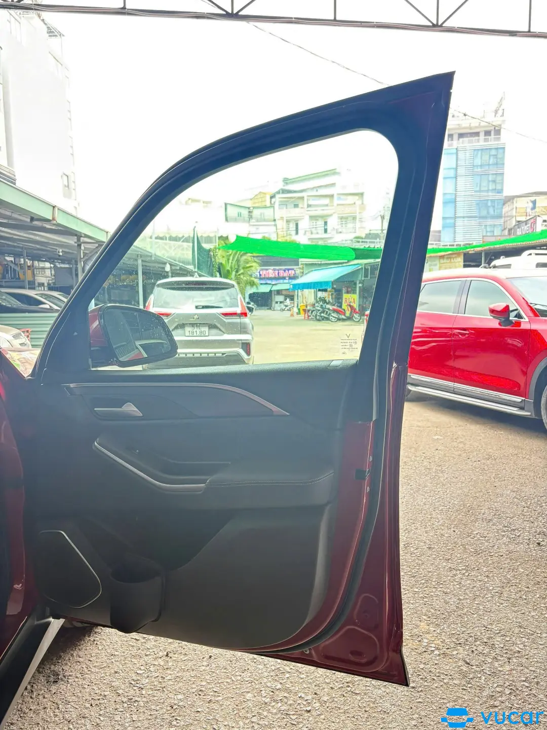 VinFast Lux sa 2.0 Plus 2.0 AT 2021 - Nội thất 9