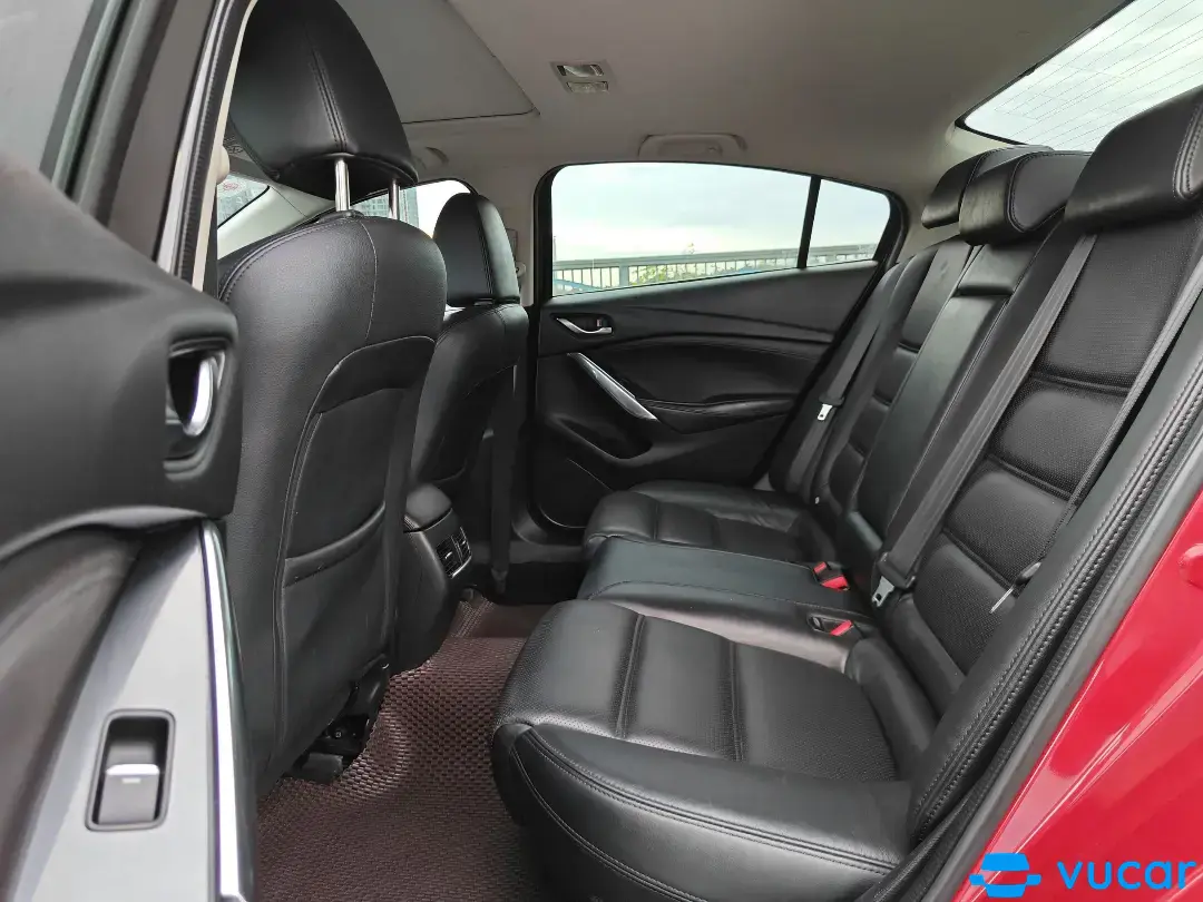 Mazda 6 2.0L Premium 2018 - Nội thất 2
