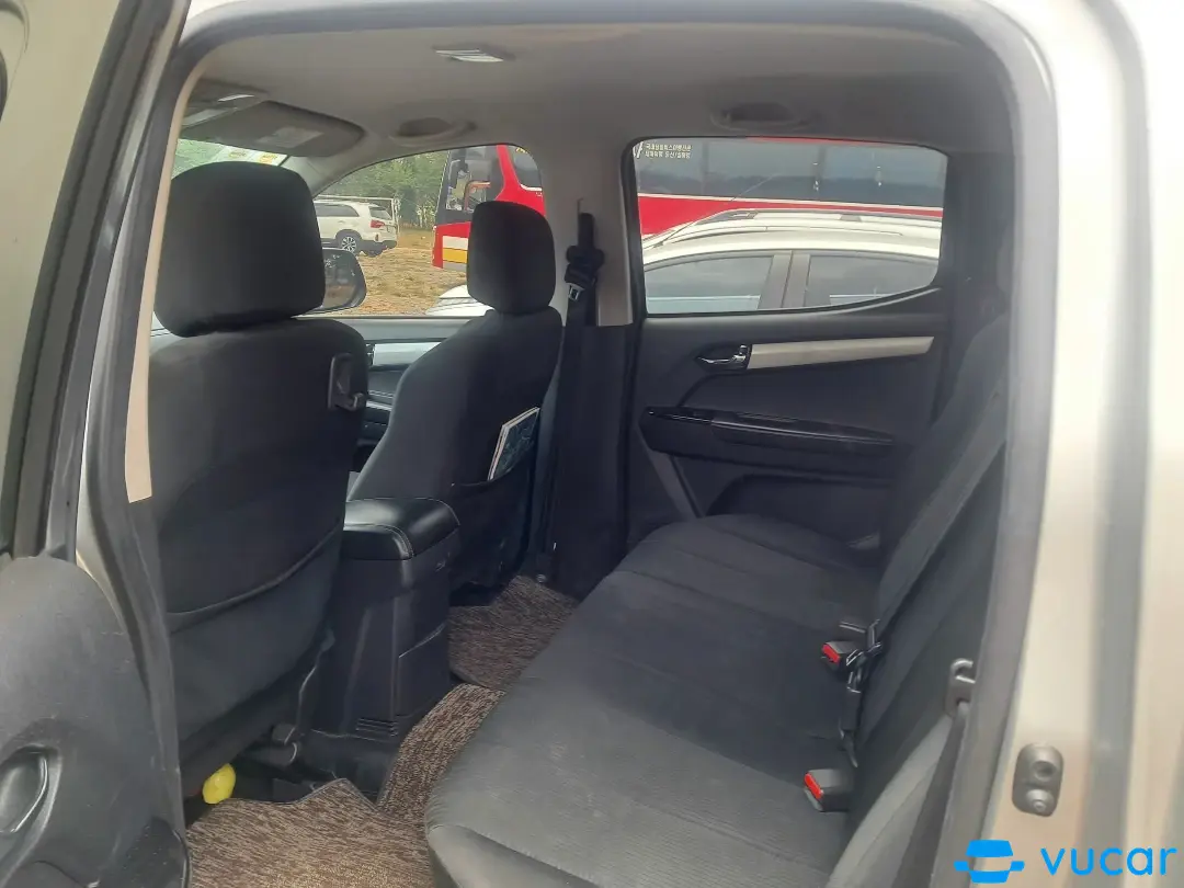 Ảnh xe Isuzu Dmax LS 1.9L 4x2 MT 2019 - ảnh 4