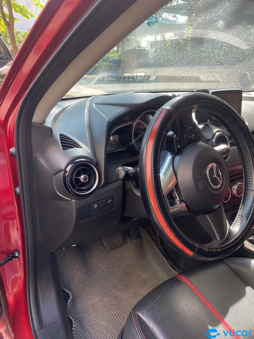 Mazda 2 1.5 AT 2015 - Nội thất 18