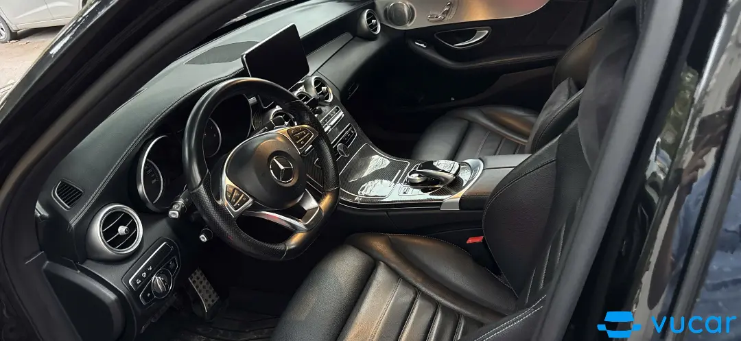 Mercedes C class C300 AMG 2018 - Nội thất 1