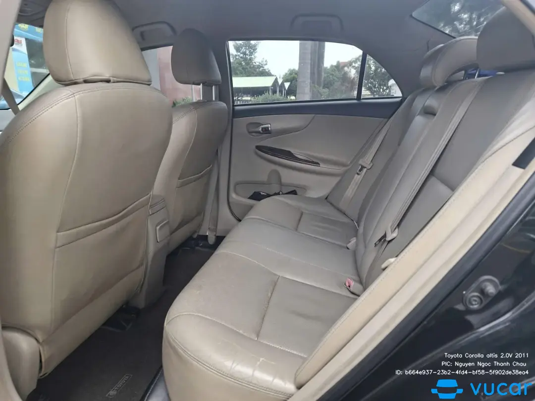 Toyota Corolla altis 2.0V 2011 - Nội thất 3