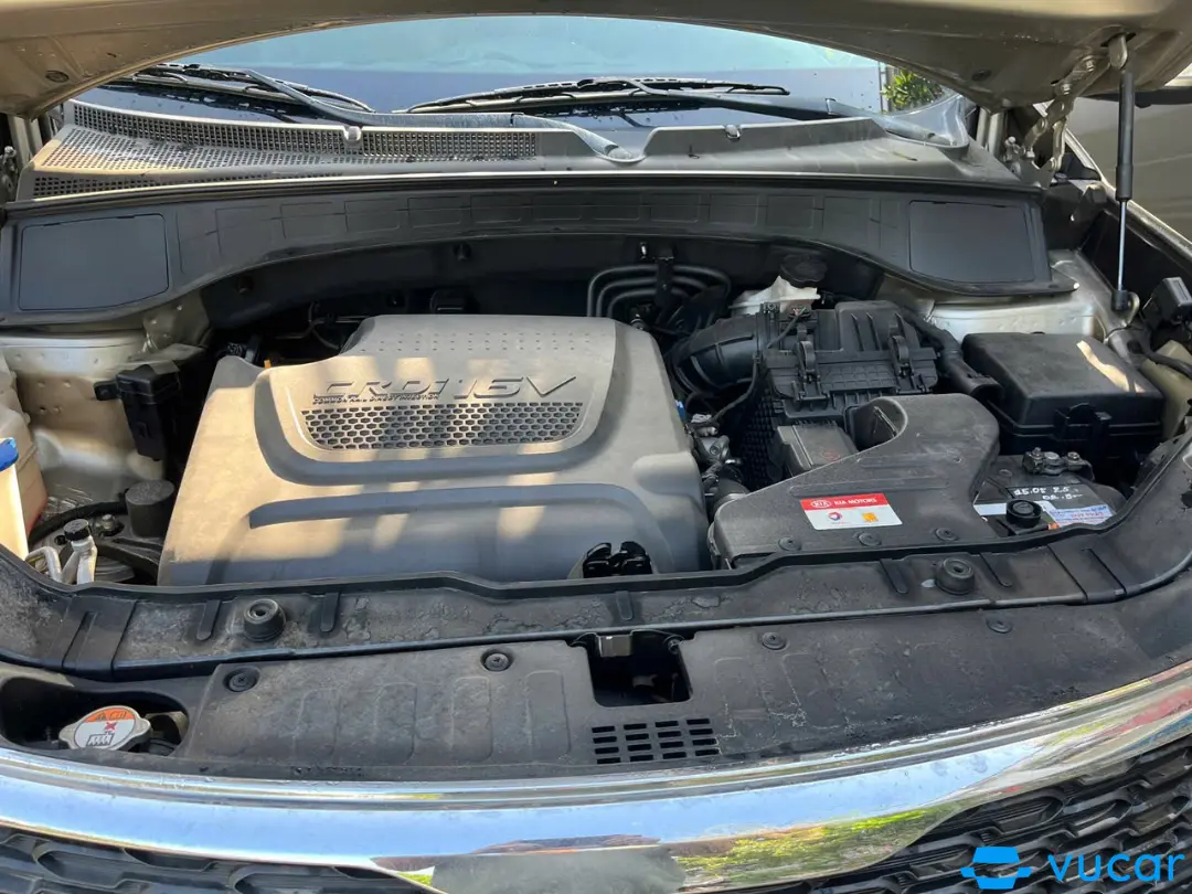 Kia Sorento Máy dầu tự động 2018 - Khoang động cơ 2