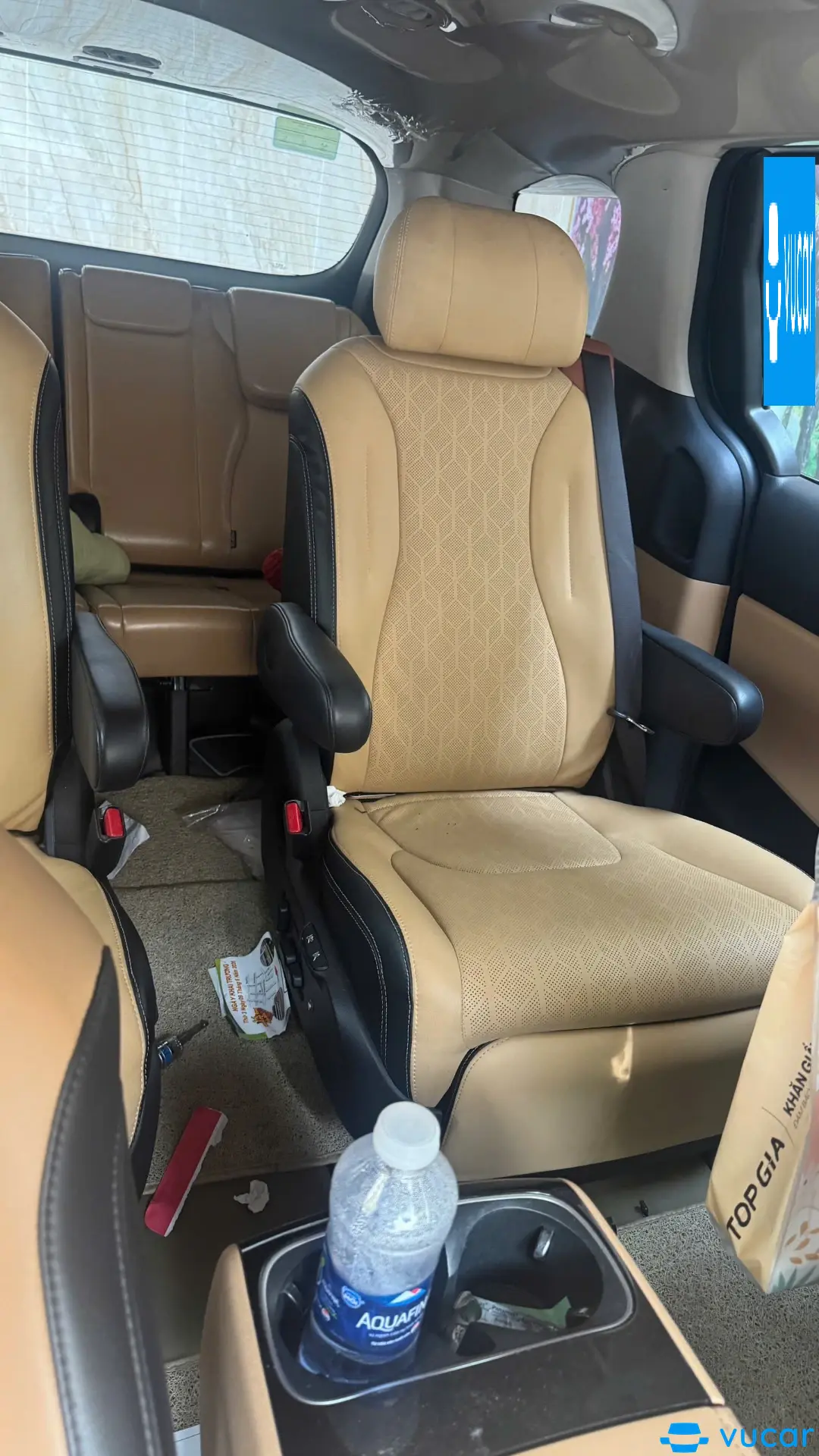 Kia Carnival Luxury 2.2D 2022 - Nội thất 8