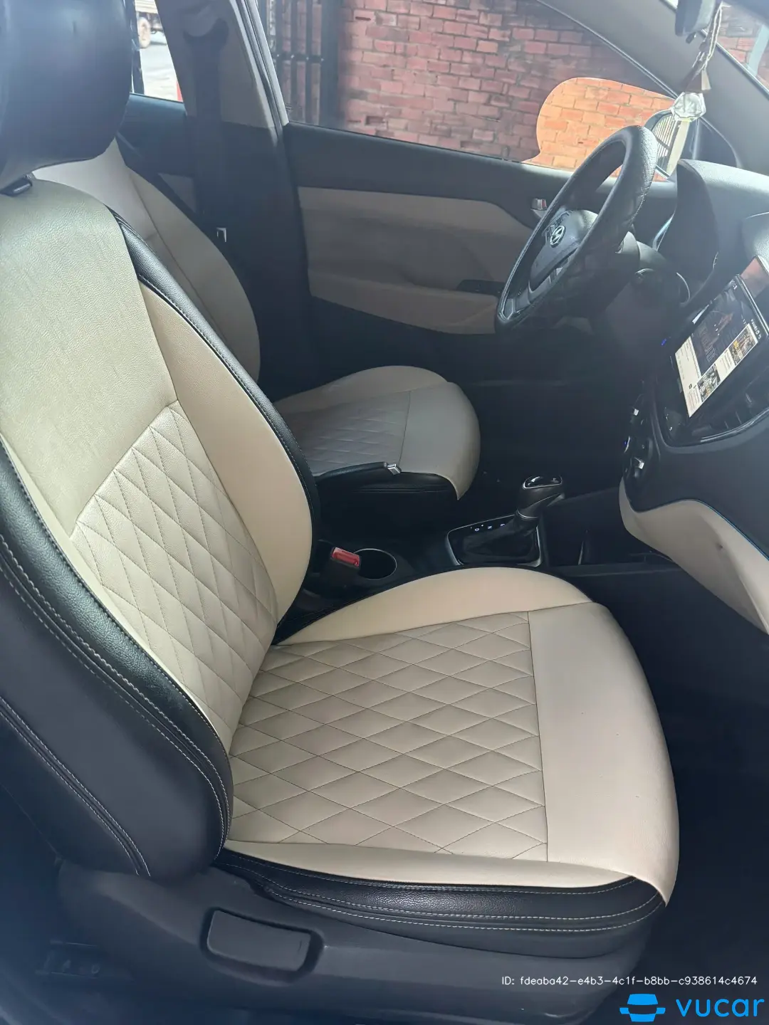 Hyundai Accent STD 2023 - Nội thất 9
