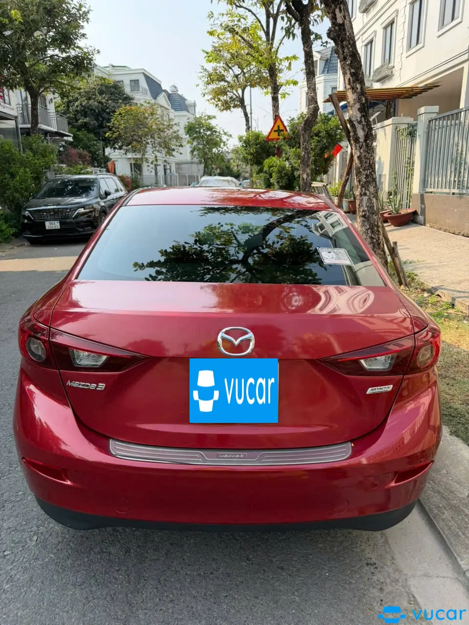 Mazda 3 2.0 AT 2016 - Ngoại thất 1
