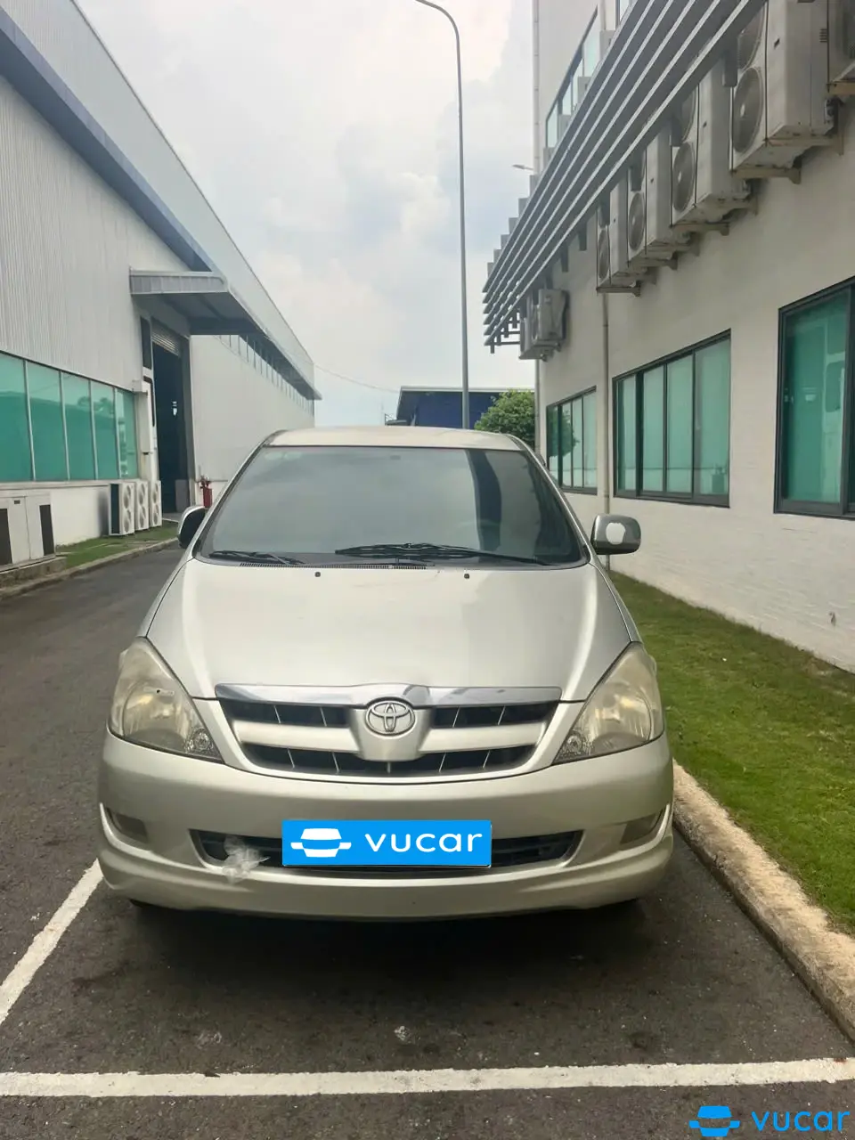 Ảnh xe Toyota Innova 2.0 MT 2008