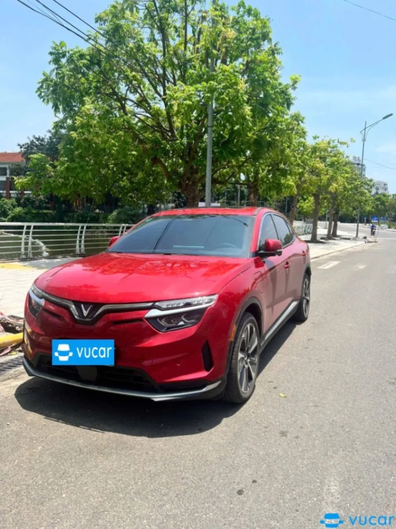 Ảnh xe VinFast Vf8 Plus AWD 2026 - ảnh 3