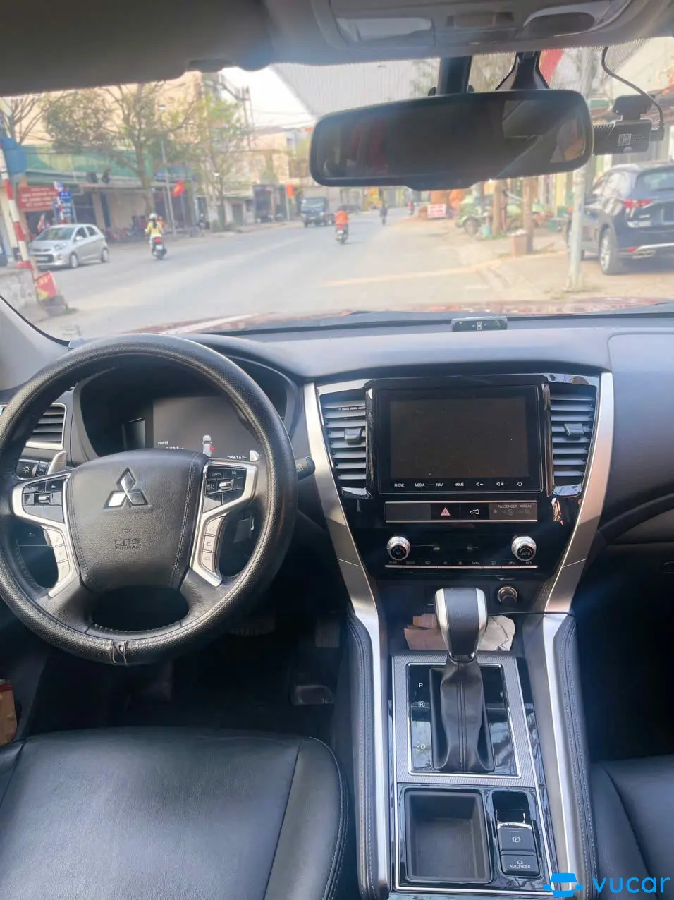 Mitsubishi Pajero sport 2.4d 4x2 at 2023 - Nội thất 2