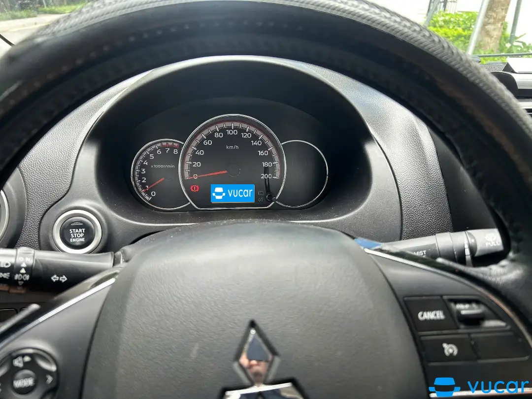 Mitsubishi Attrage 1.2 CVT 2020 - Nội thất 3