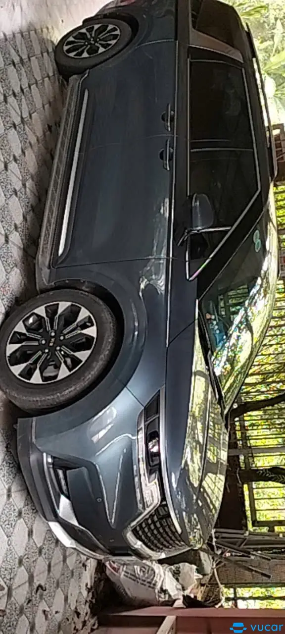 Kia carnival 2022 xanh - Ngoại thất 3