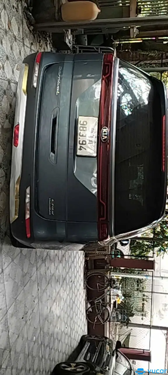 Kia carnival 2022 xanh - Ngoại thất 4