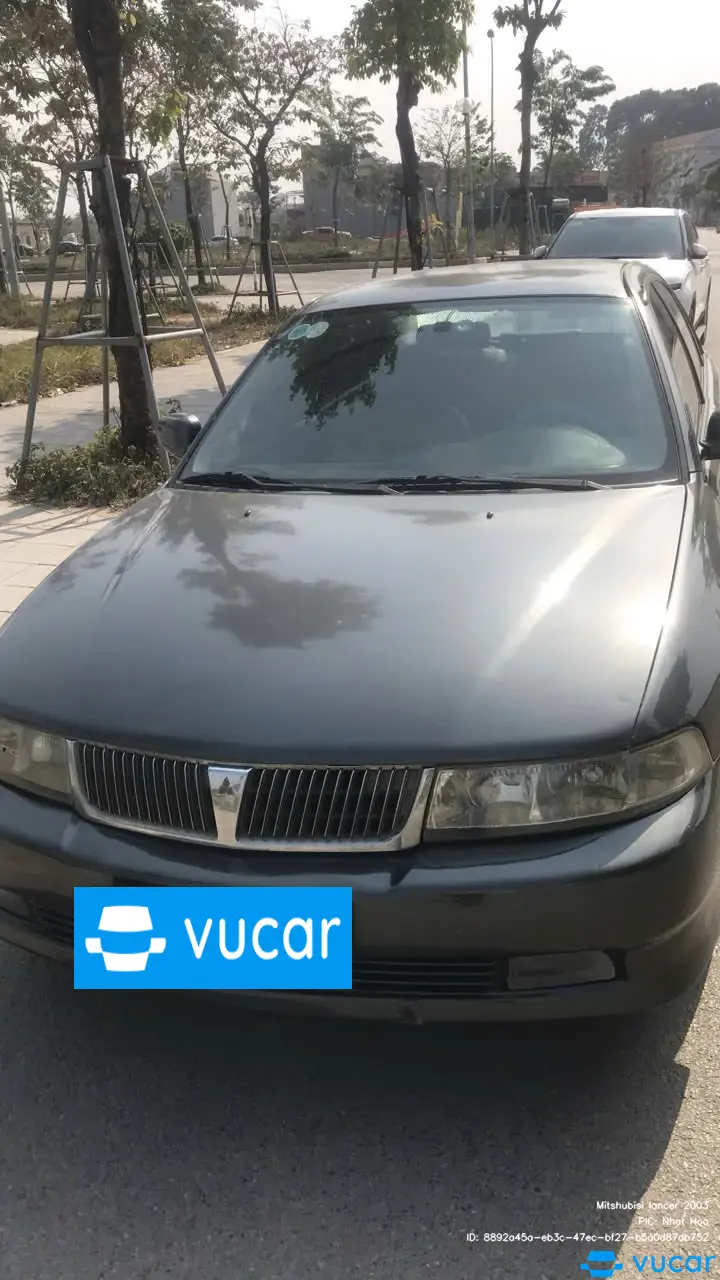 Mitshubisi lancer 2003