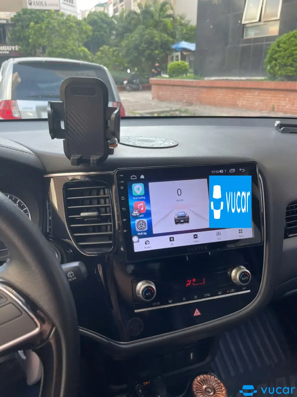 Mitsubishi Outlander 2.0 CVT 2020 - Nội thất 5