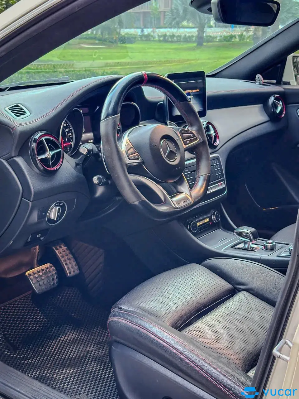 Mitsubishi Xpander Premium 1.5 AT 2022 - Nội thất 3