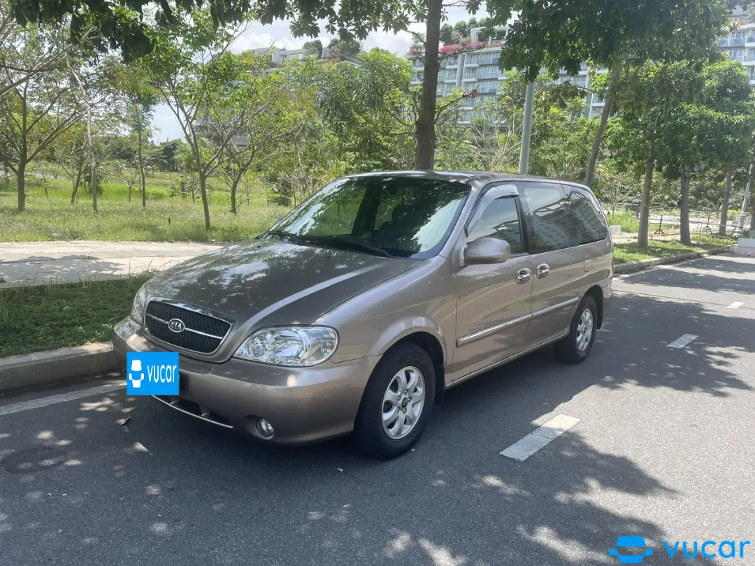 Kia Carnival GS 2.5 AT 2008 - Ngoại thất 3
