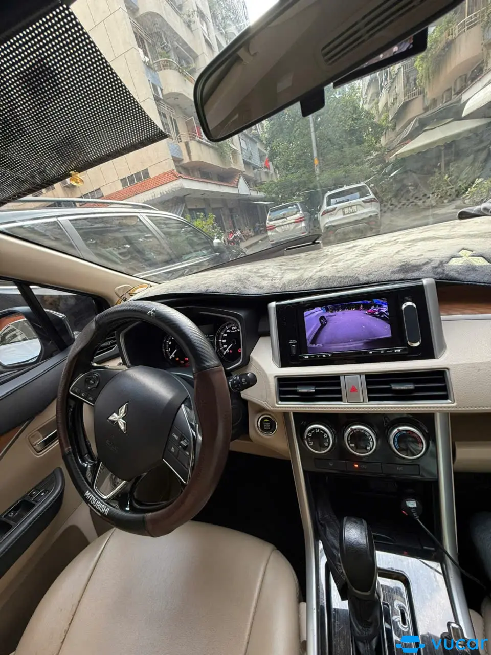 Mitsubishi Xpander 1.5 AT 2019 - Nội thất 2