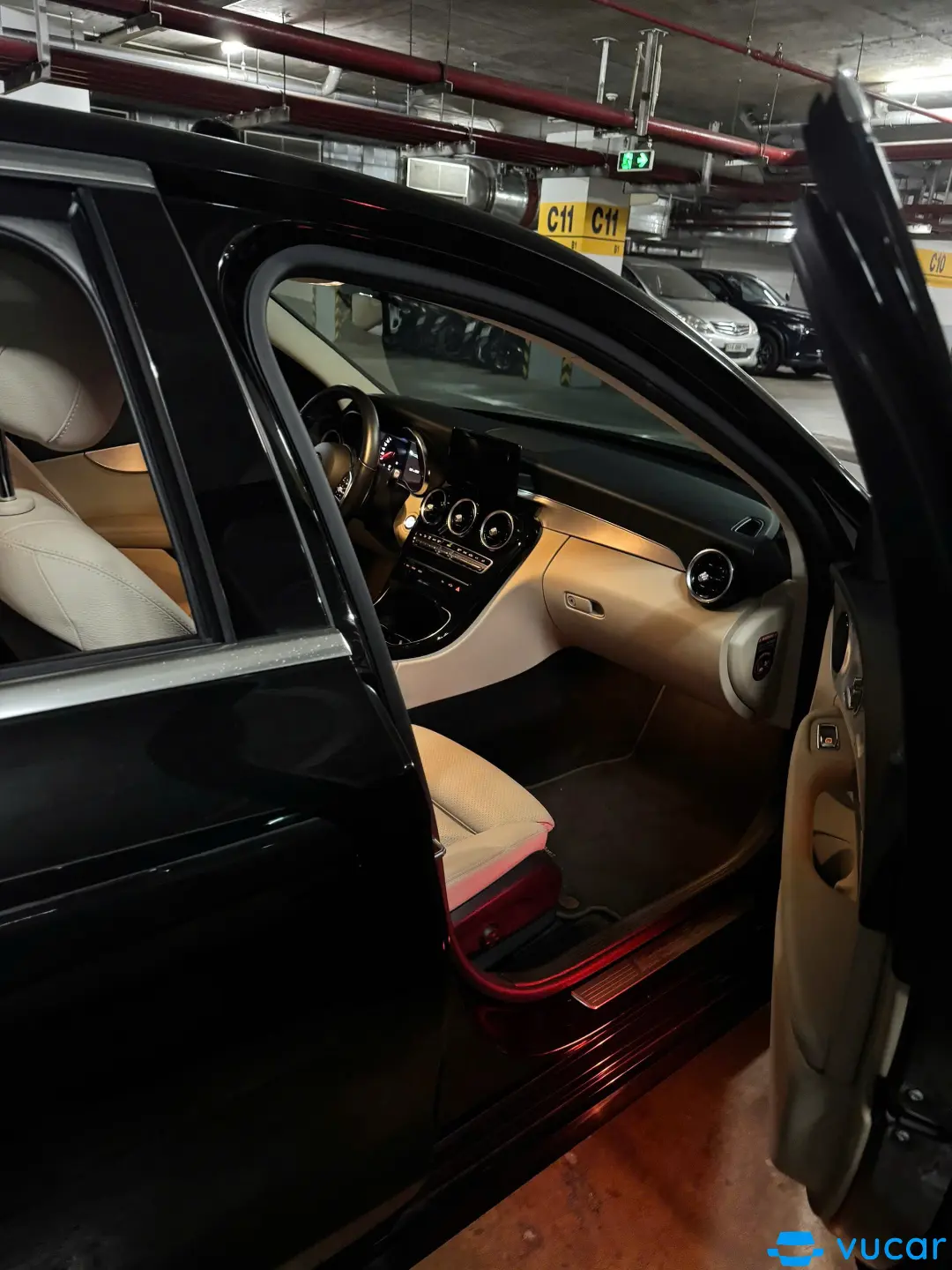 Mercedes C class C180 AMG 2022 - Nội thất 4