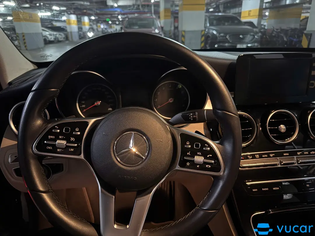 Mercedes C class C180 AMG 2022 - Nội thất 3