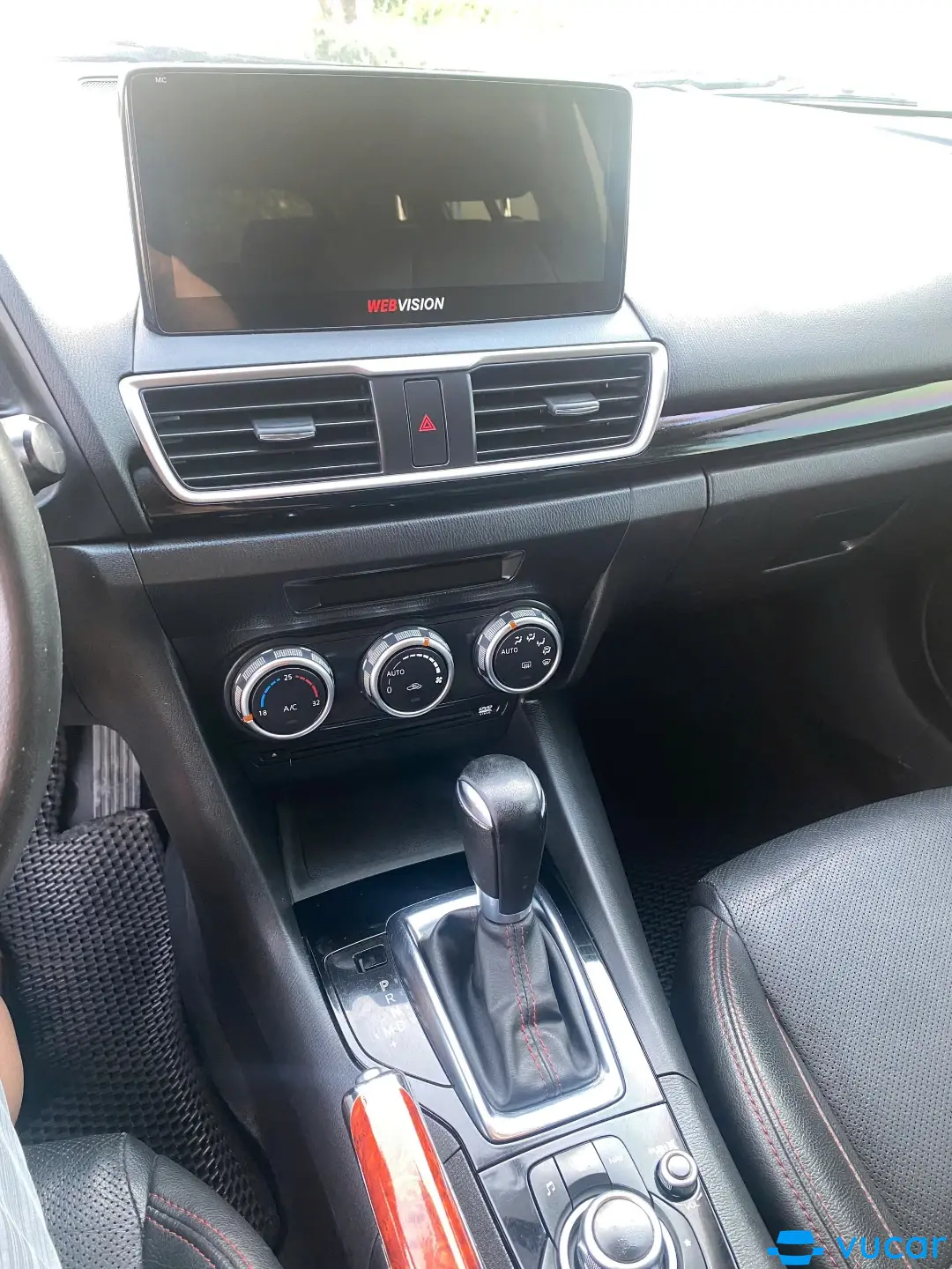 Mazda 3 1.5AT 2017 - Nội thất 4
