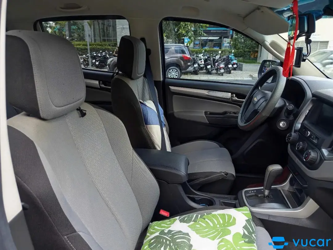 Chevrolet Colorado LT 2.5L 4x2 AT 2019 - Nội thất 1
