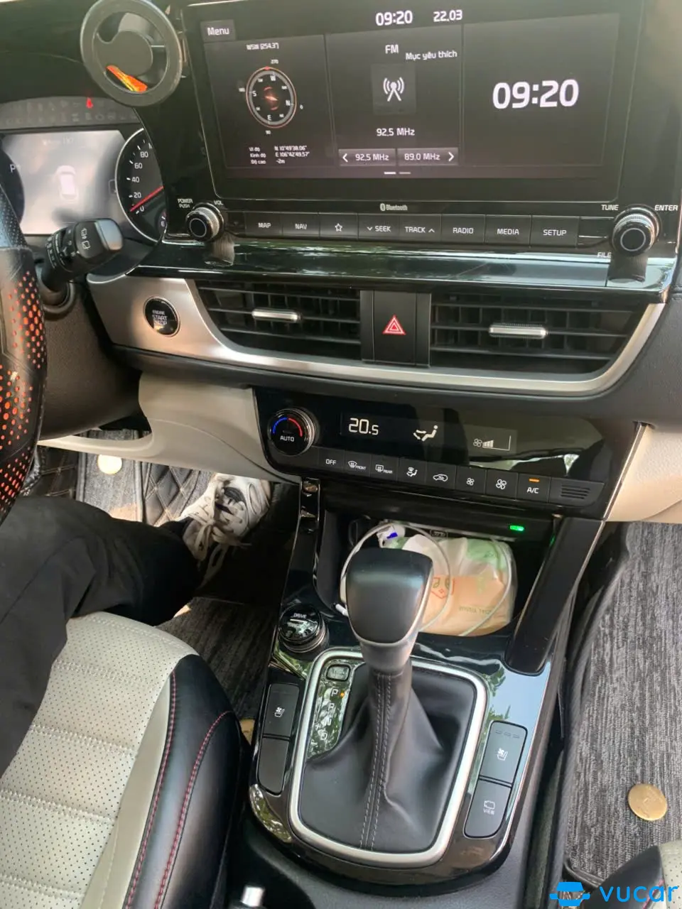 Kia Seltos Premium 1.4 AT 2020 - Nội thất 7