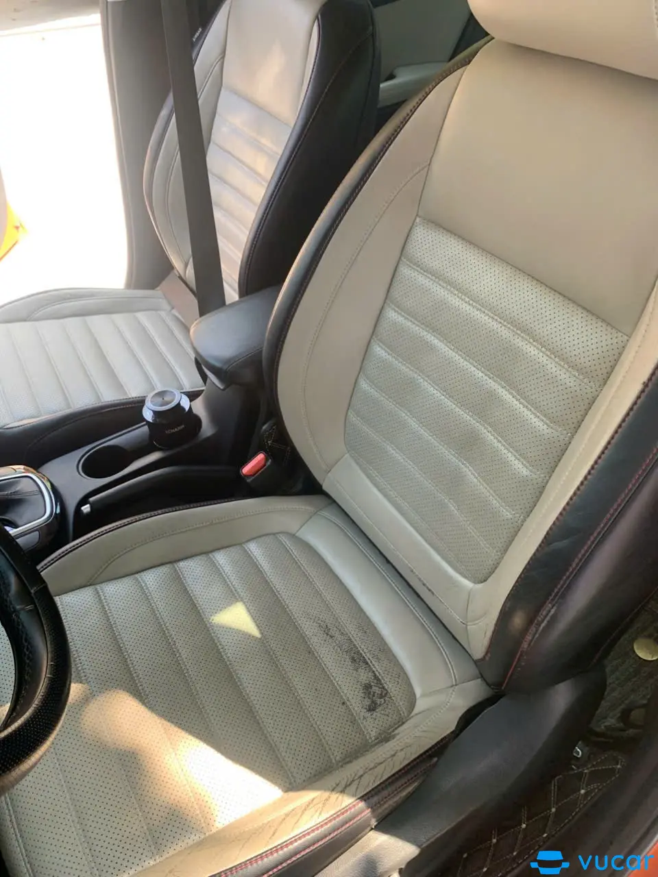 Kia Seltos Premium 1.4 AT 2020 - Nội thất 4