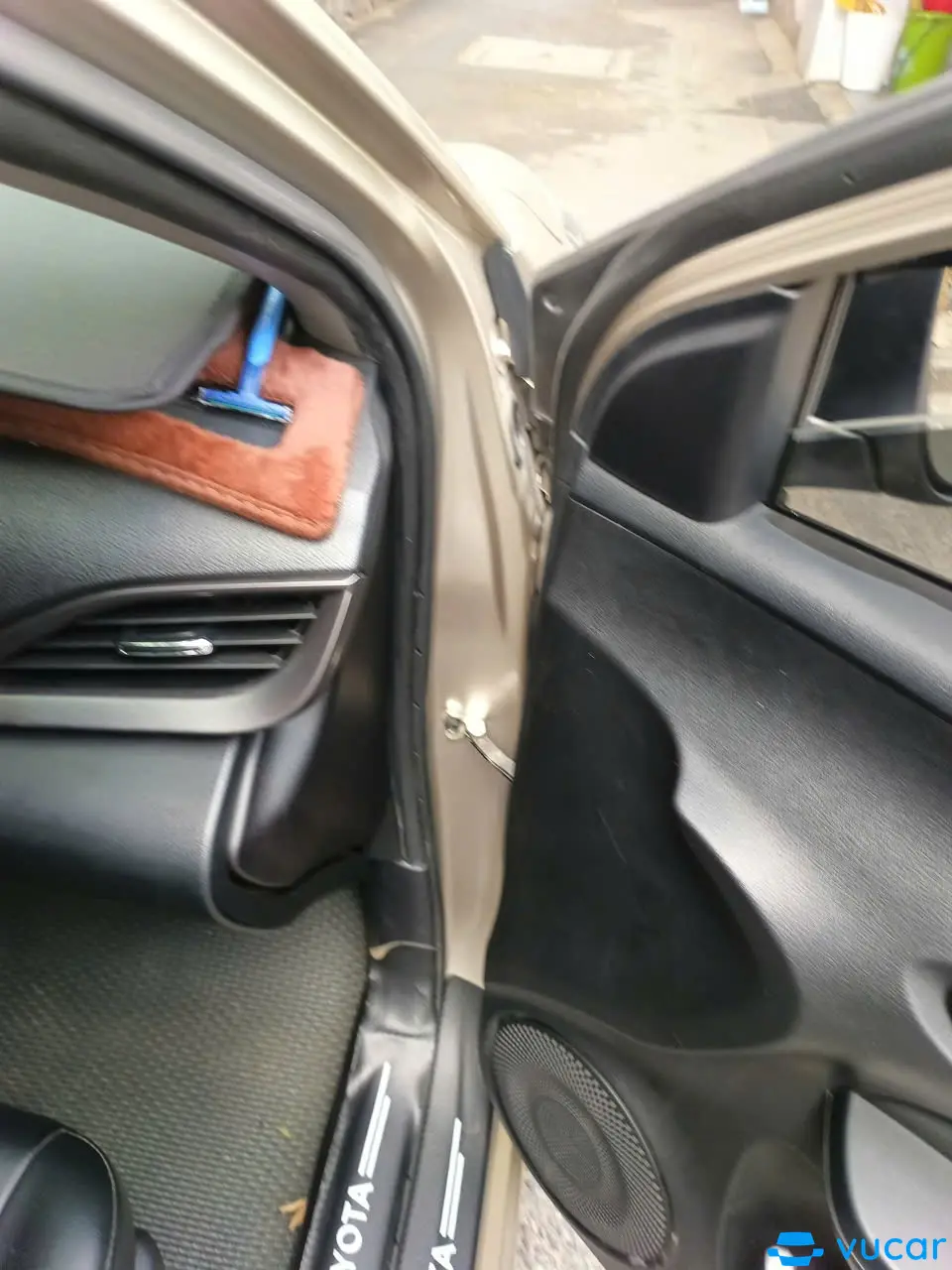 Toyota Vios E 1.5 MT 2023 - Nội thất 9