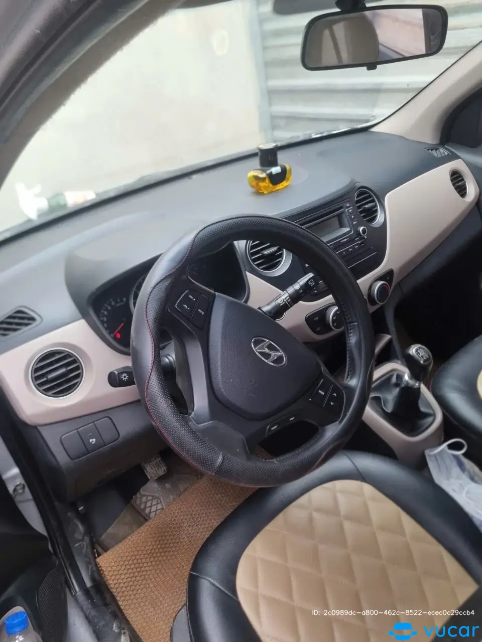 Hyundai i10 số sàn MT 2015 - Nội thất 5