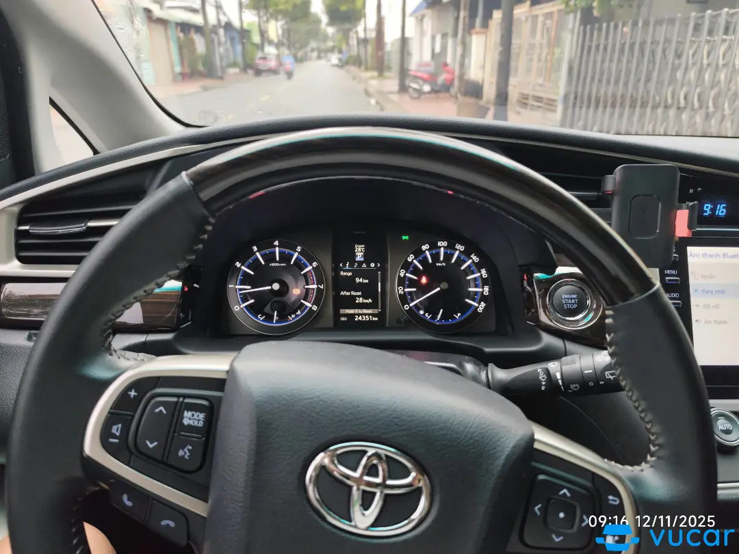 Toyota Innova 2.0G 2023 - Nội thất 2