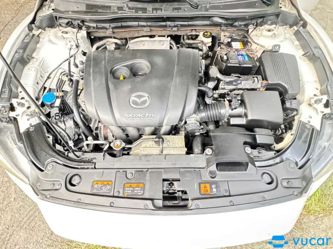 Mazda 6 2.5 AT 2014 - Khoang động cơ 1