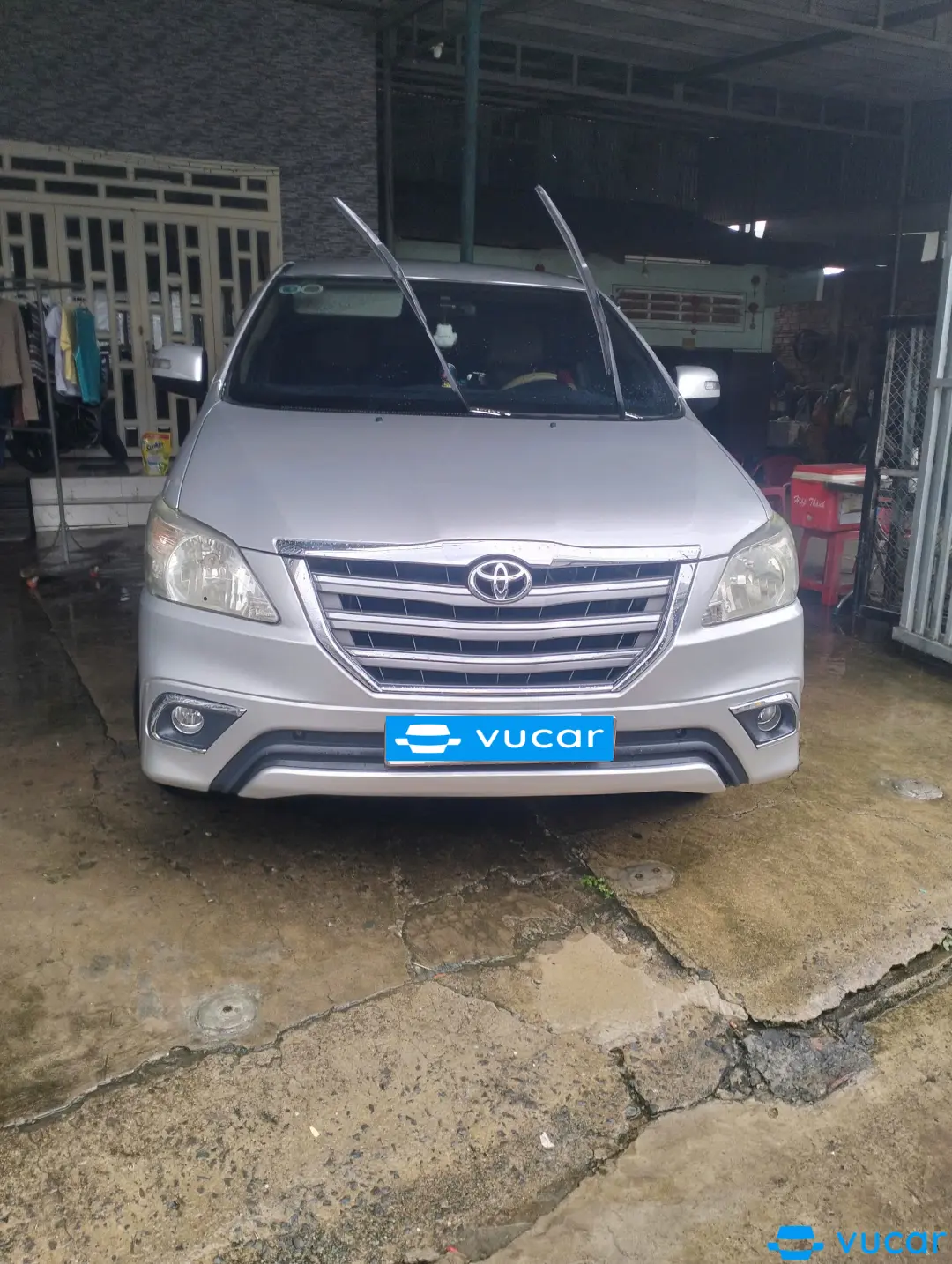 Ảnh xe Toyota Innova 2.0E 2016
