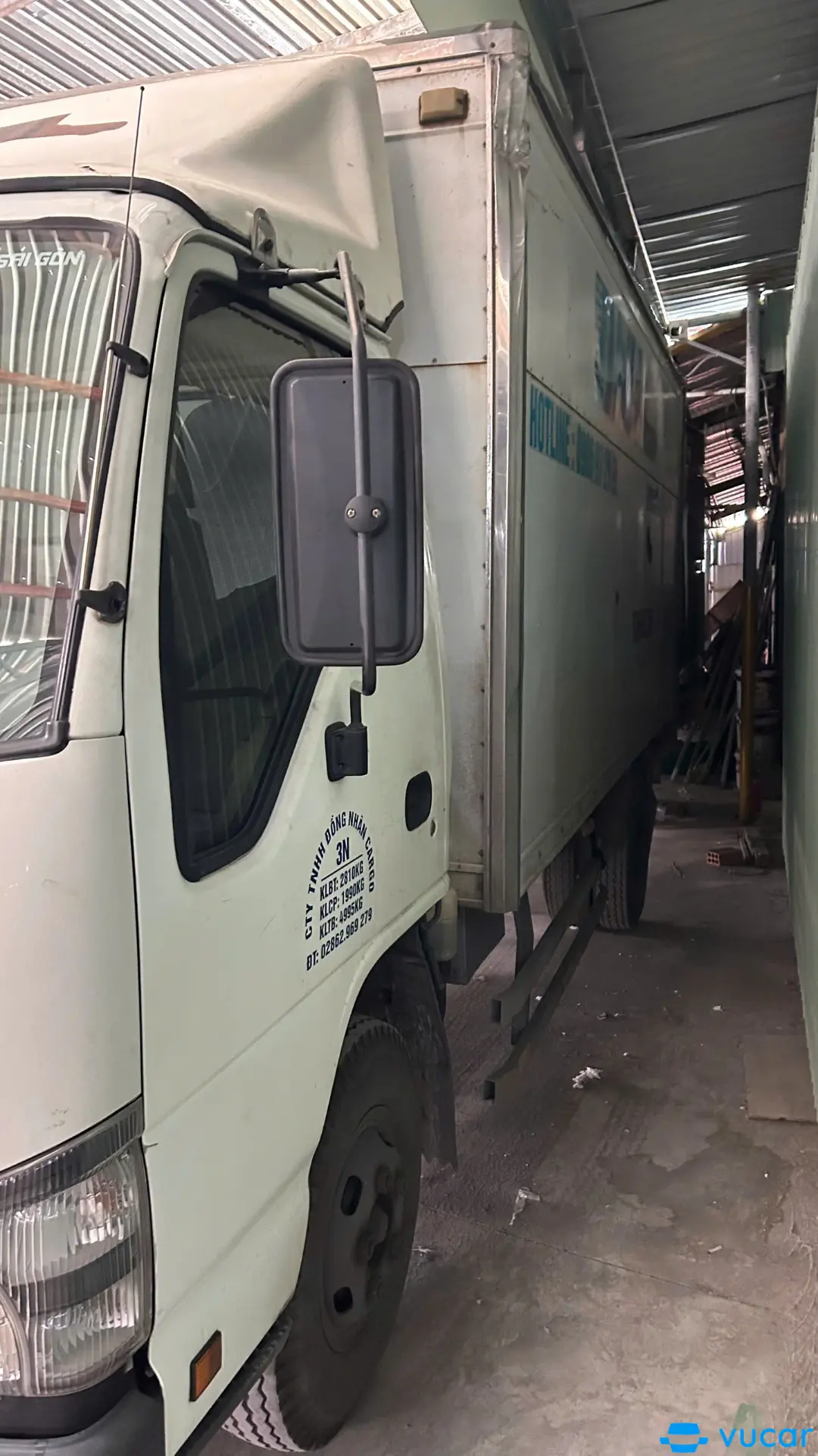 Isuzu Qkr QLR77FE4 Thùng Kín 2019 - Ngoại thất 4