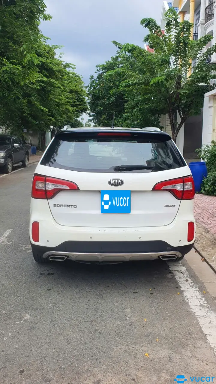 Ảnh xe Kia Sorento 2.4 GAT Deluxe 2020 - ảnh 4