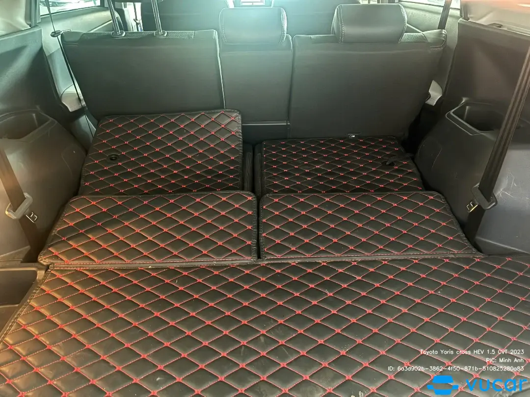 Toyota Yaris cross HEV 1.5 CVT 2023 - Nội thất 9