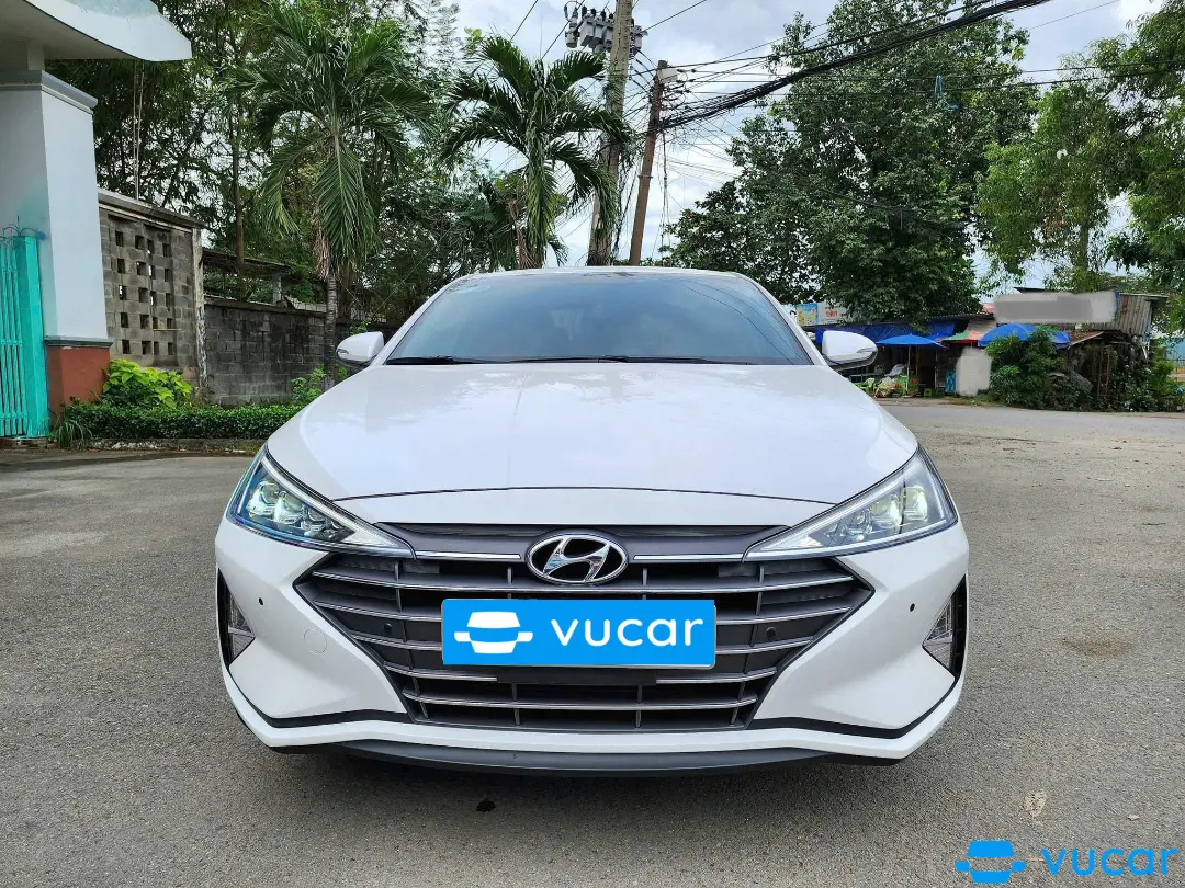 Hyundai Elantra 2.0 AT 2020 - Ngoại thất 5